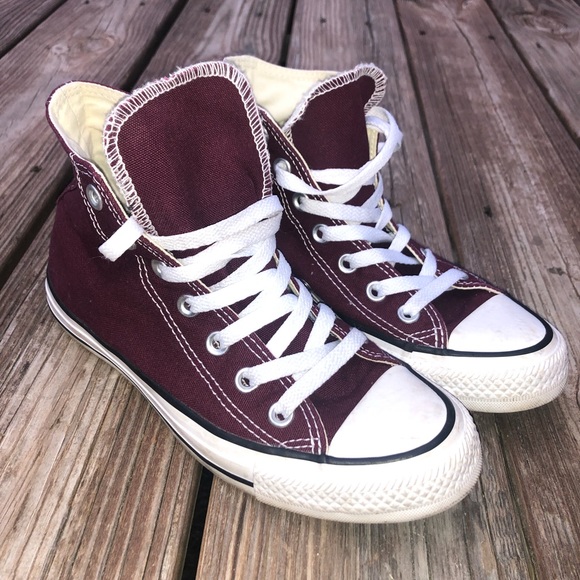 Converse Shoes - Maroon/Burgundy High top Converse
